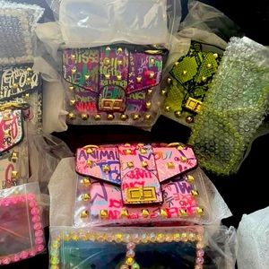 New colorful purse set